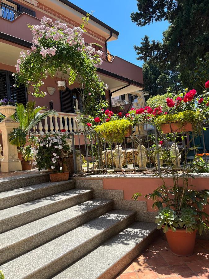 B&B Villa Regina 산타도메니카 외부 사진